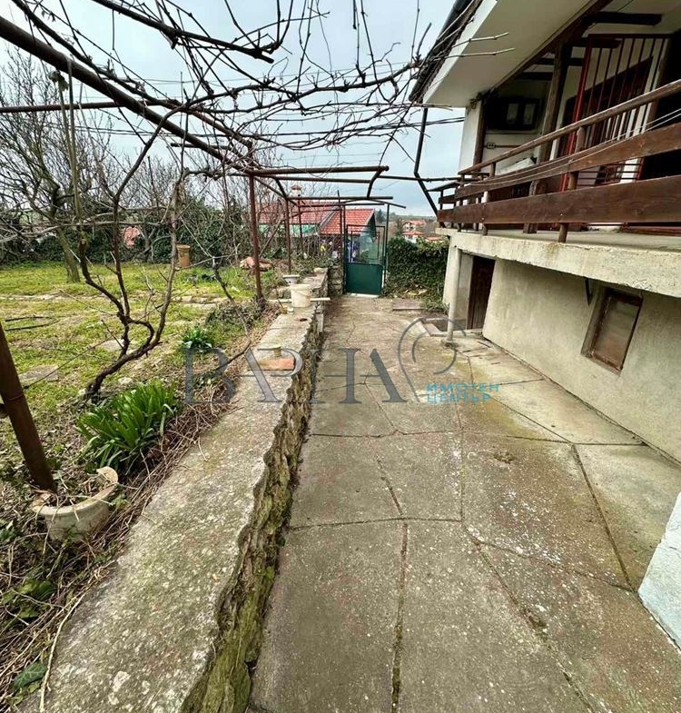 Къща - Варна, област, с.Куманово - 0