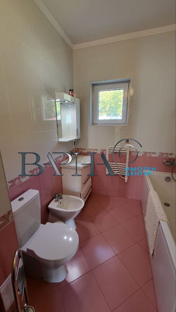 Къща - Варна, област, м-т Манастирски рид - 0