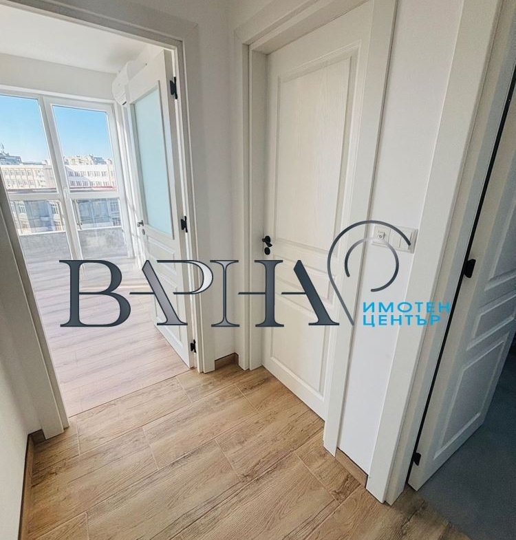 Продава Нов Двустаен Апартамент в Нова Сграда - 0