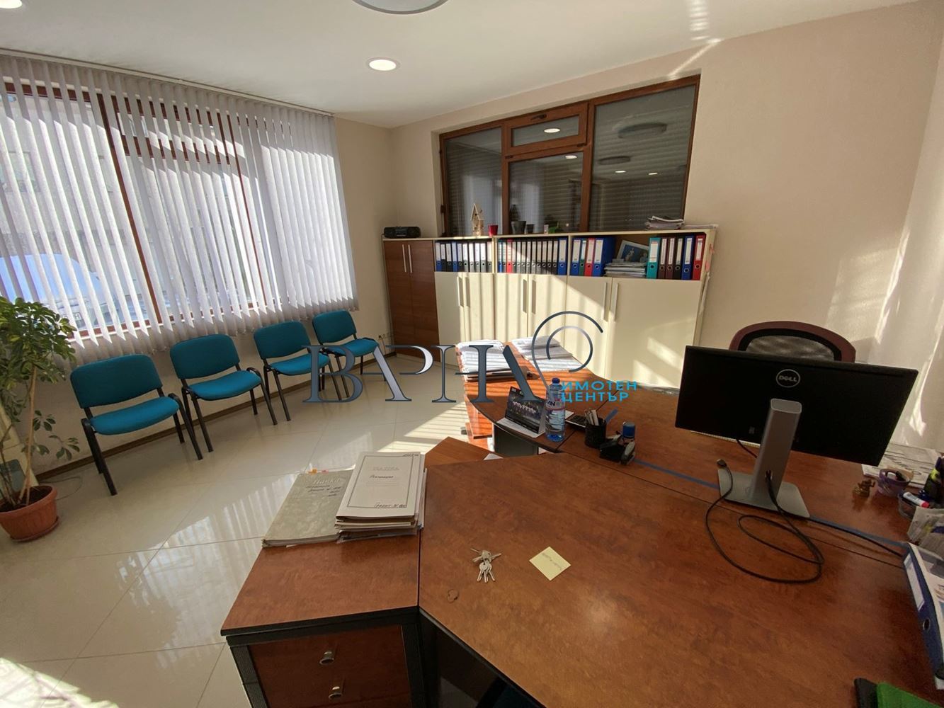 Офис - Варна, Бриз - 0