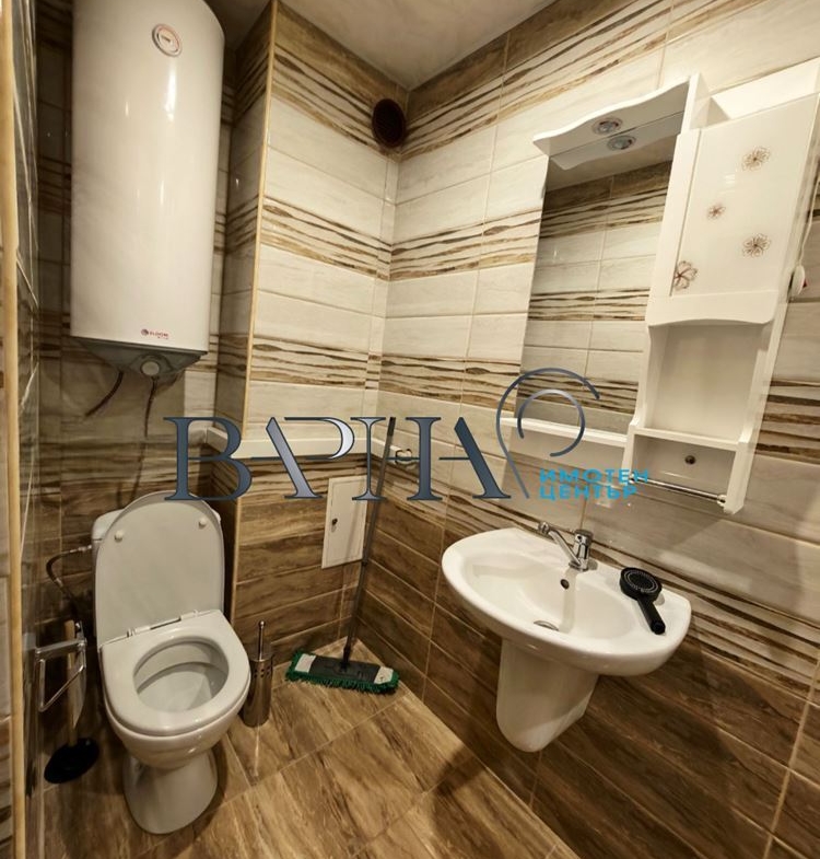 Под Наем Нов Едностаен Апартамент - 0