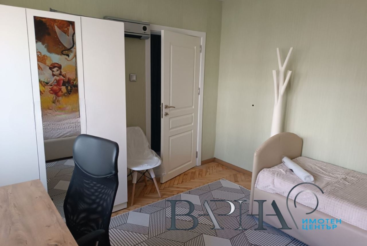 3-стаен - Варна, Цветен - 0