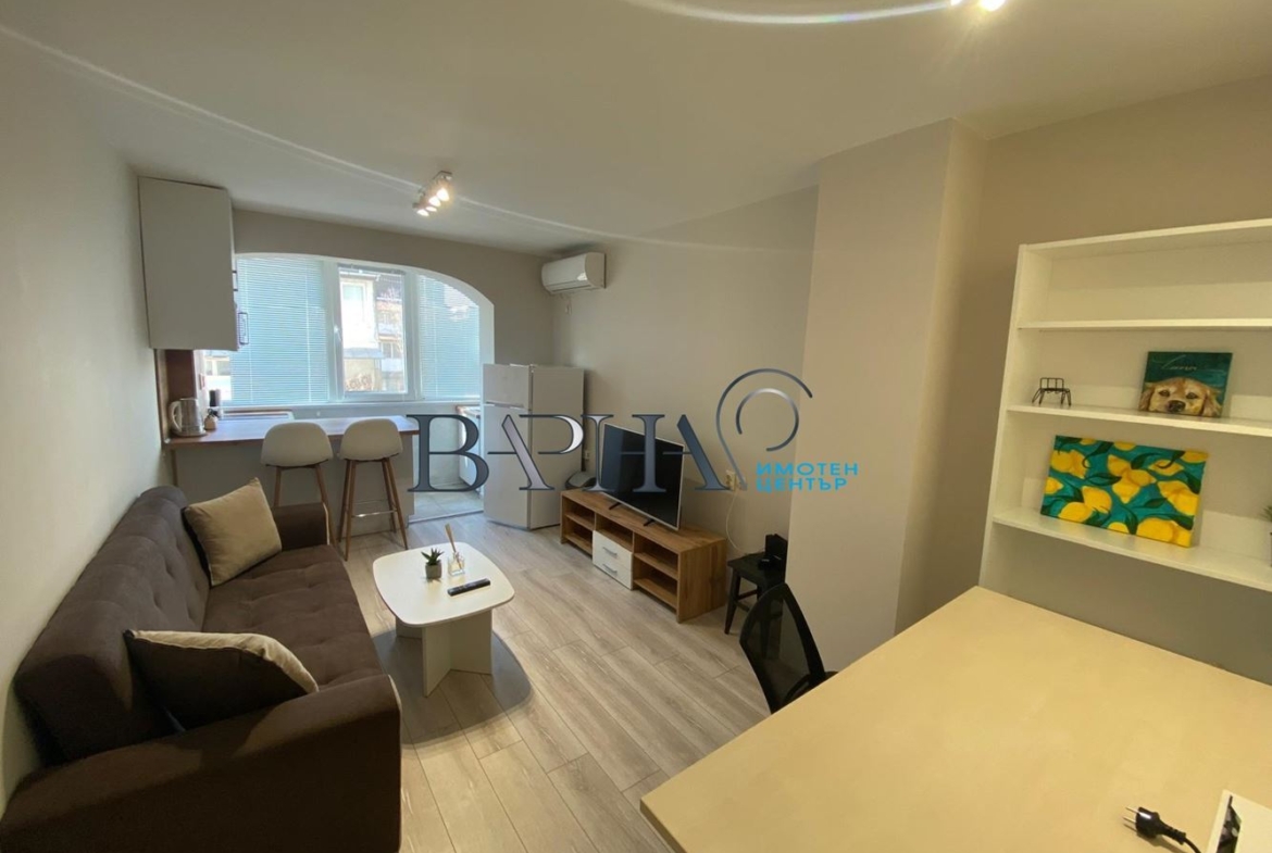 2-стаен - Варна, Генералите - 0