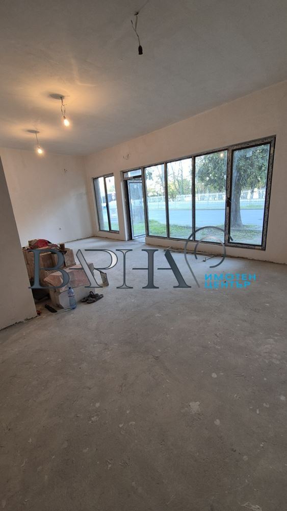 Магазин Под Наем в Аспарухово - 0