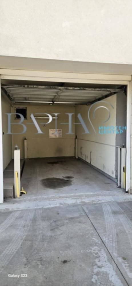 Гараж - Варна, Левски - 0