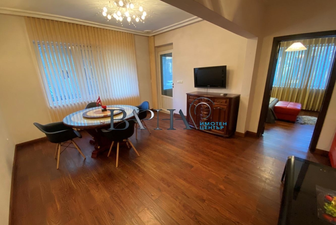 3-стаен - Варна, Гръцка махала - 0