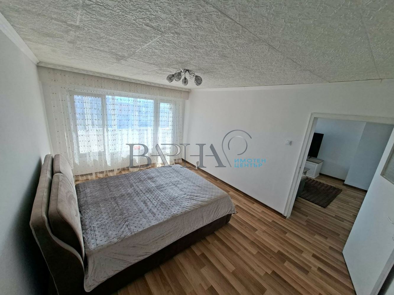 3-стаен - Варна, Цветен - 0