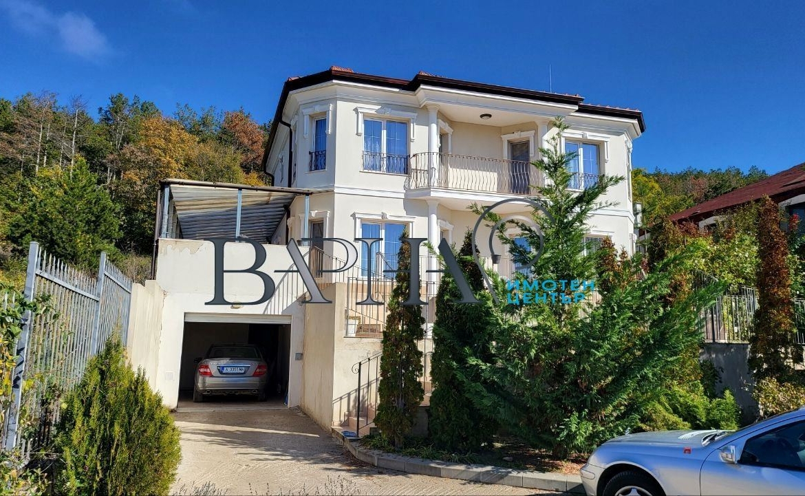 Къща - Варна, област, м-т Манастирски рид - 0