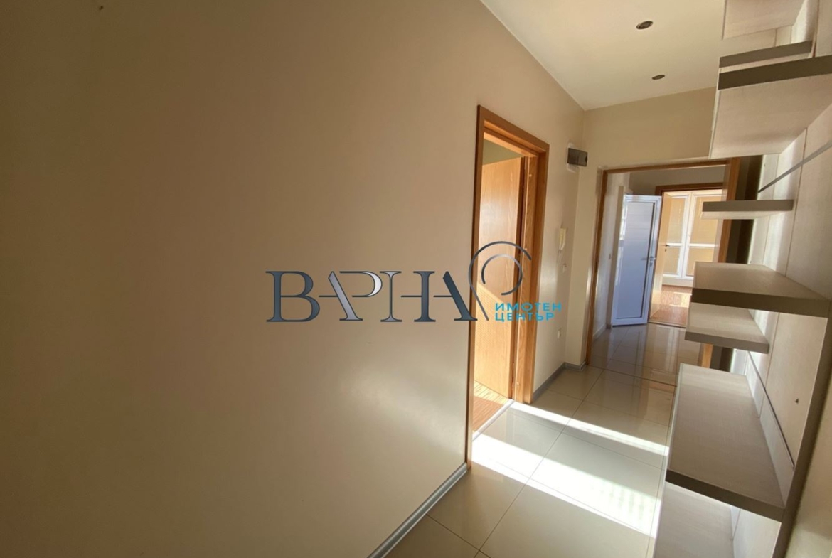 4-стаен - Варна, Погребите - 0