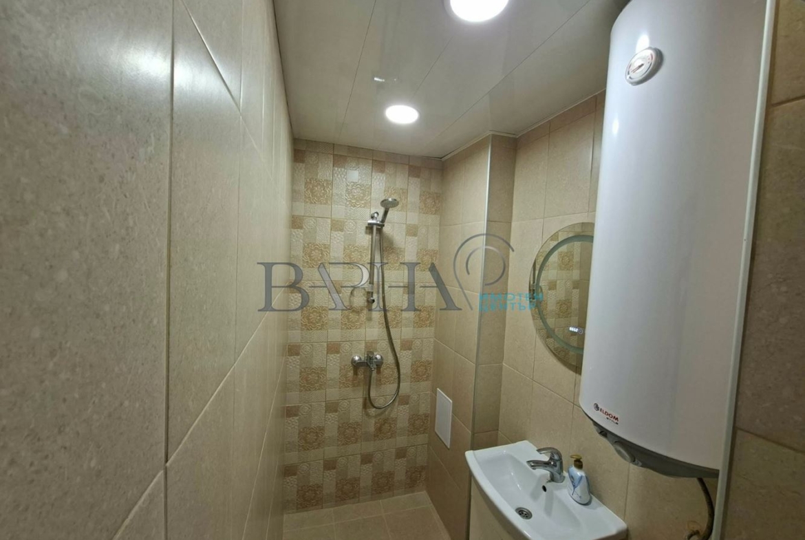 3-стаен - Варна, Цветен - 0