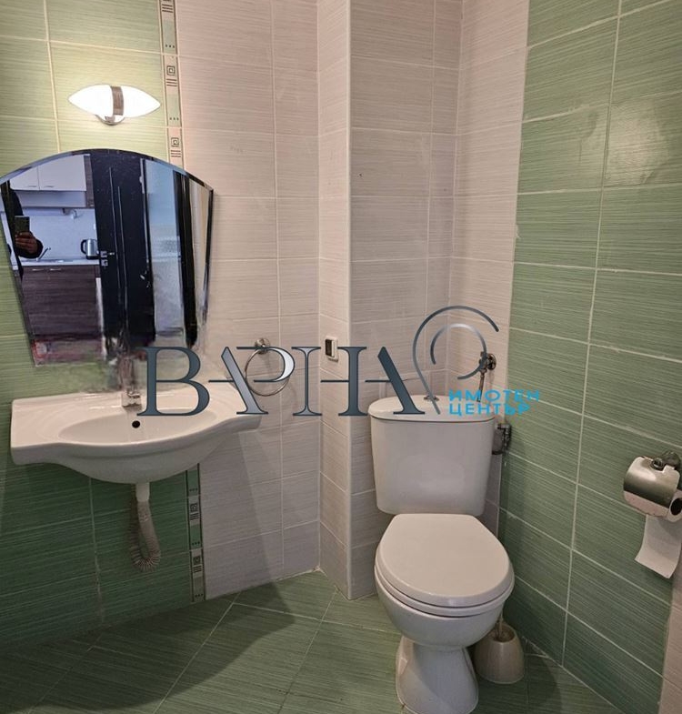 Продава обзаведен двустаен апартамент к.к. Зл Пясъци - 0