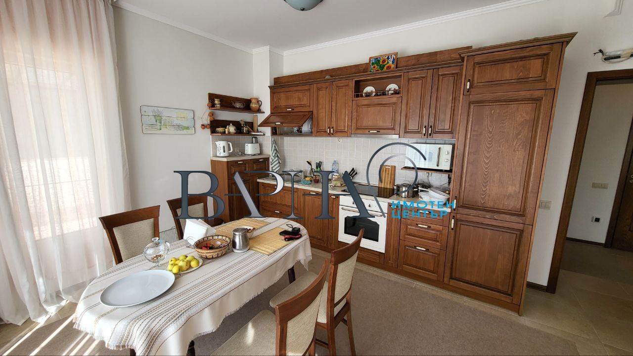 Къща - Варна, област, м-т Манастирски рид - 0