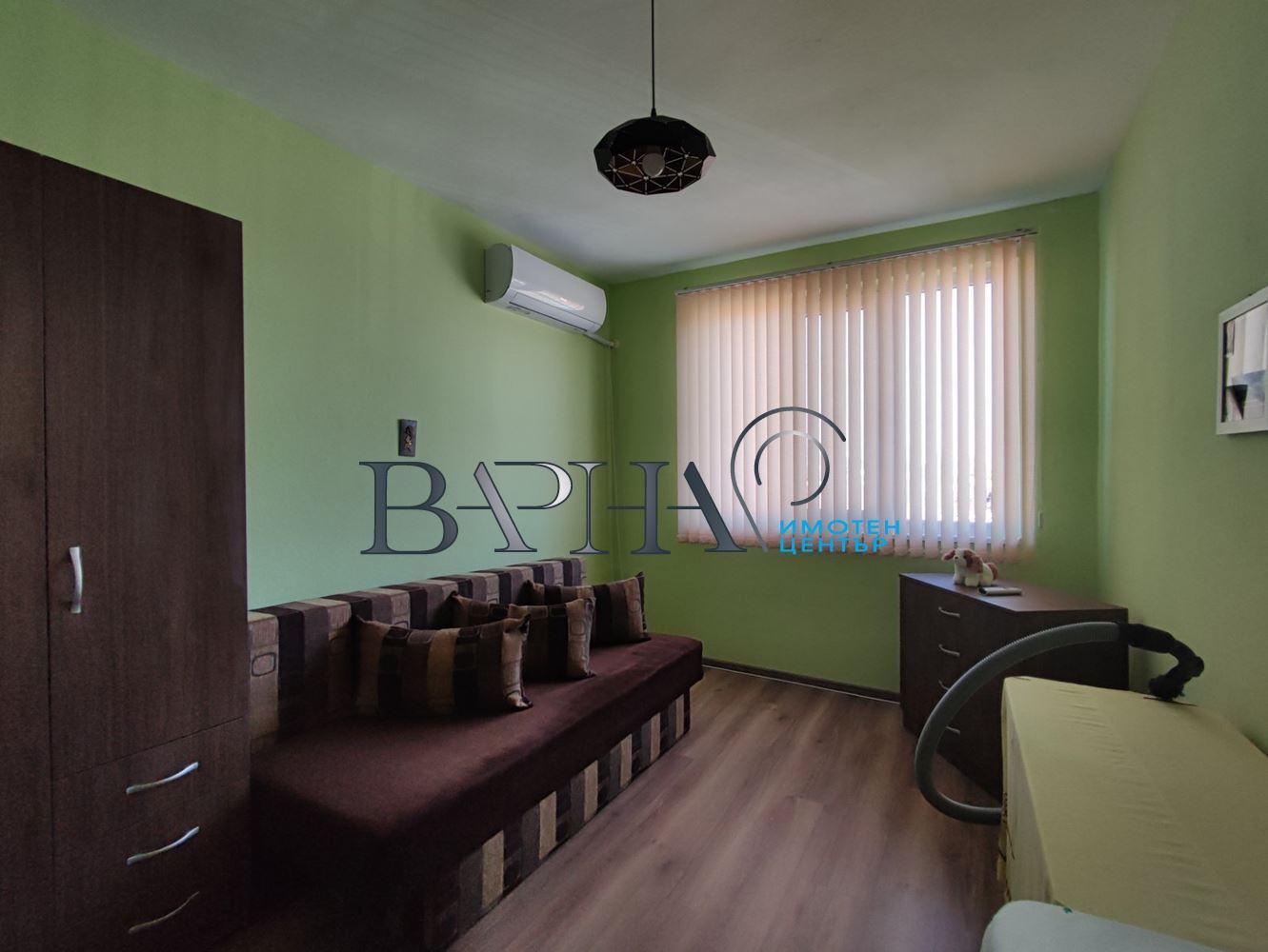 Етаж от къща - Добрич, област, гр.Генерал Тошево - 0