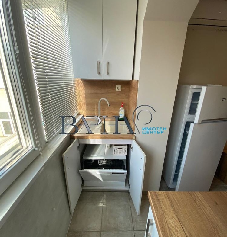 2-стаен - Варна, Генералите - 0