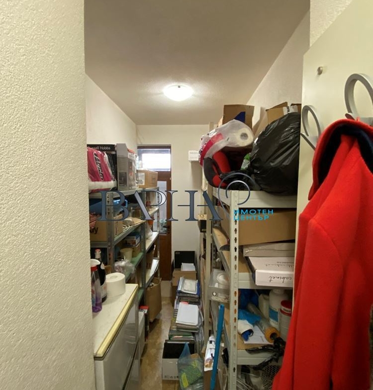 Офис - Варна, Бриз - 0