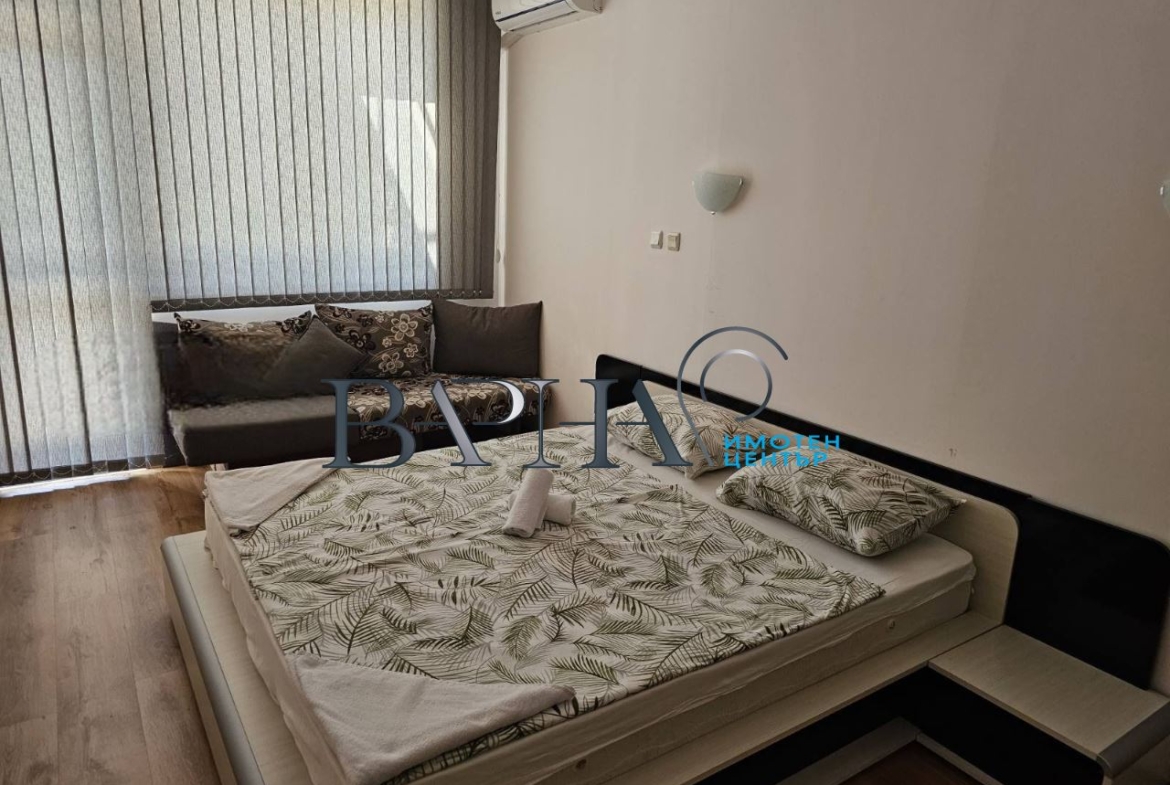 Продава обзаведен двустаен апартамент к.к. Зл Пясъци - 0