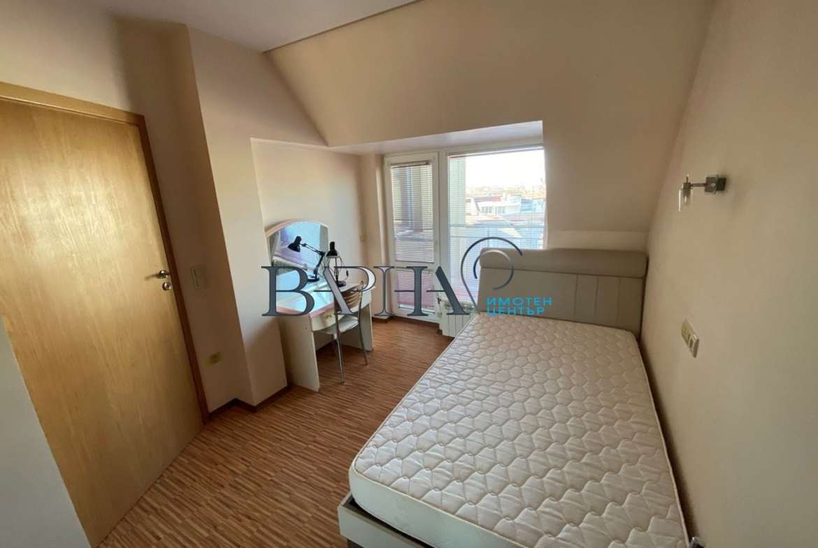 4-стаен - Варна, Погребите - 0