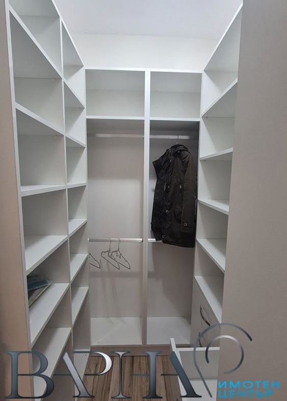 2-стаен - Варна, Младост 2 - 0