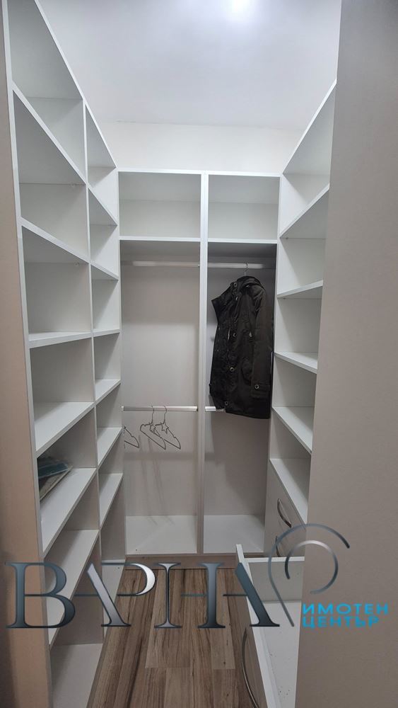 2-стаен - Варна, Младост 2 - 0