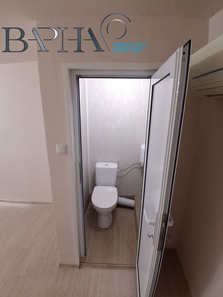 Офис – Варна, Зимно кино Тракия-0 Офис - Варна, Зимно кино Тракия - 0