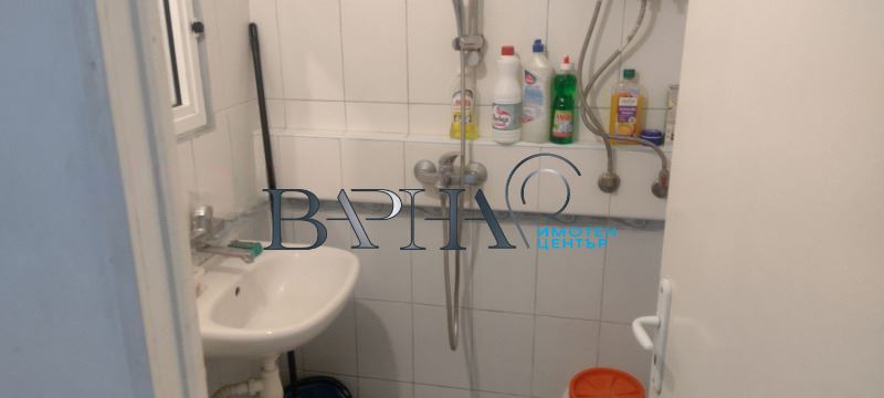 Продава Гарсониера След Ремонт в кв. Владиславово - 0