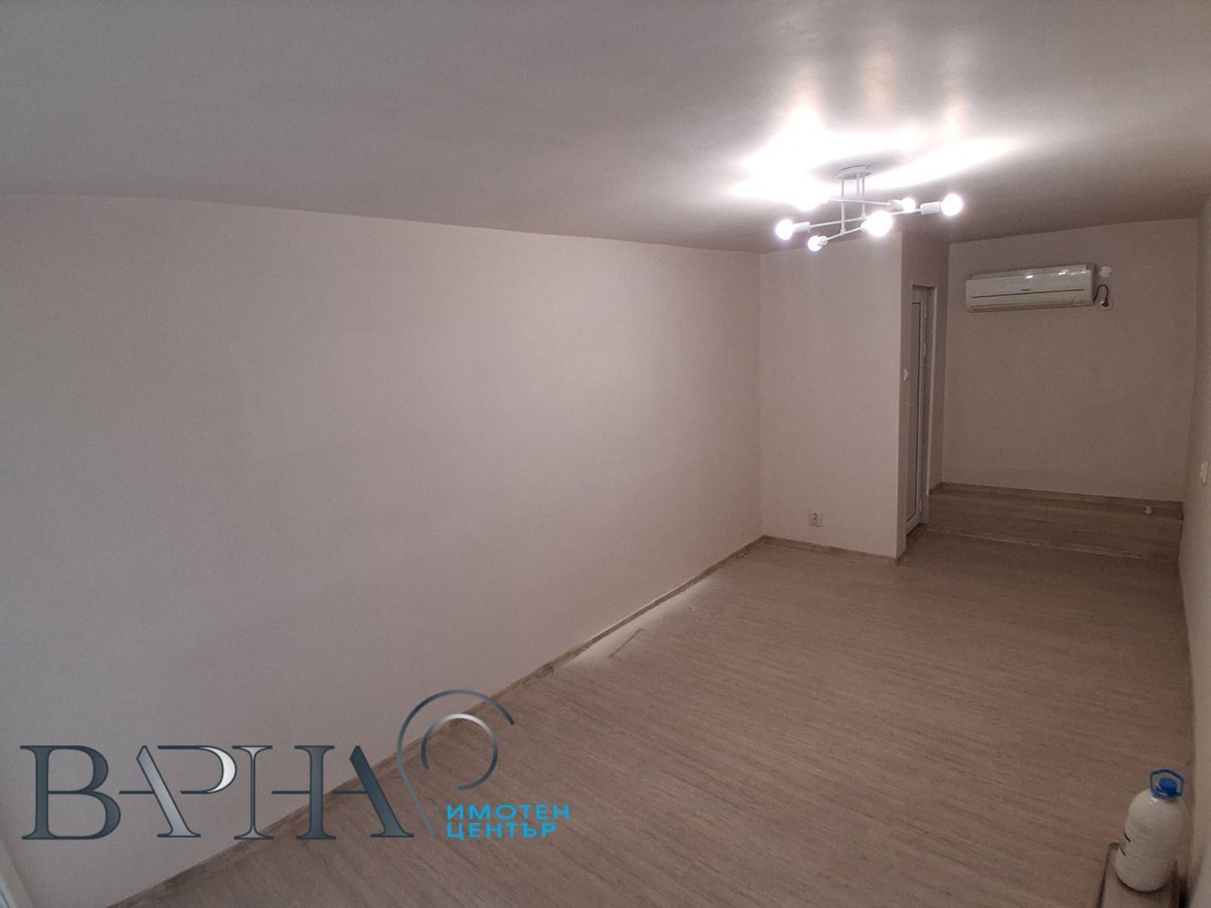 Офис – Варна, Зимно кино Тракия-0 Офис - Варна, Зимно кино Тракия - 0