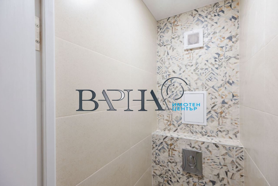 Продава Тристаен апартамент Чайка До Пазара - 0