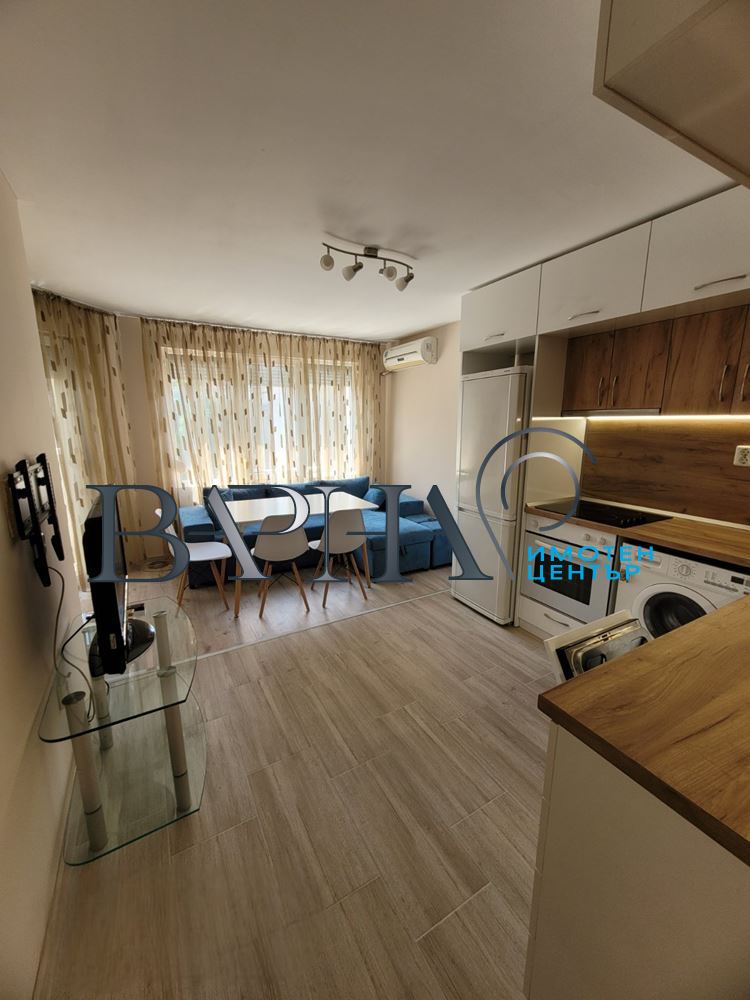 Под Наем Тристаен Обзаведен Апартамент - 0