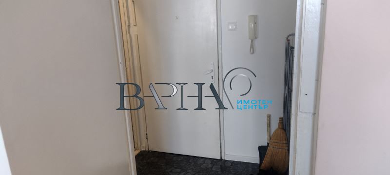 Продава Гарсониера След Ремонт в кв. Владиславово - 0