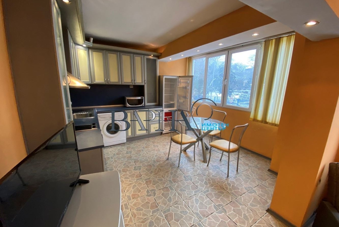 2-стаен - Варна, Генералите - 0