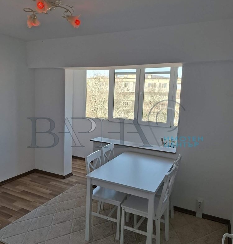 3-стаен - Варна, Цветен - 0