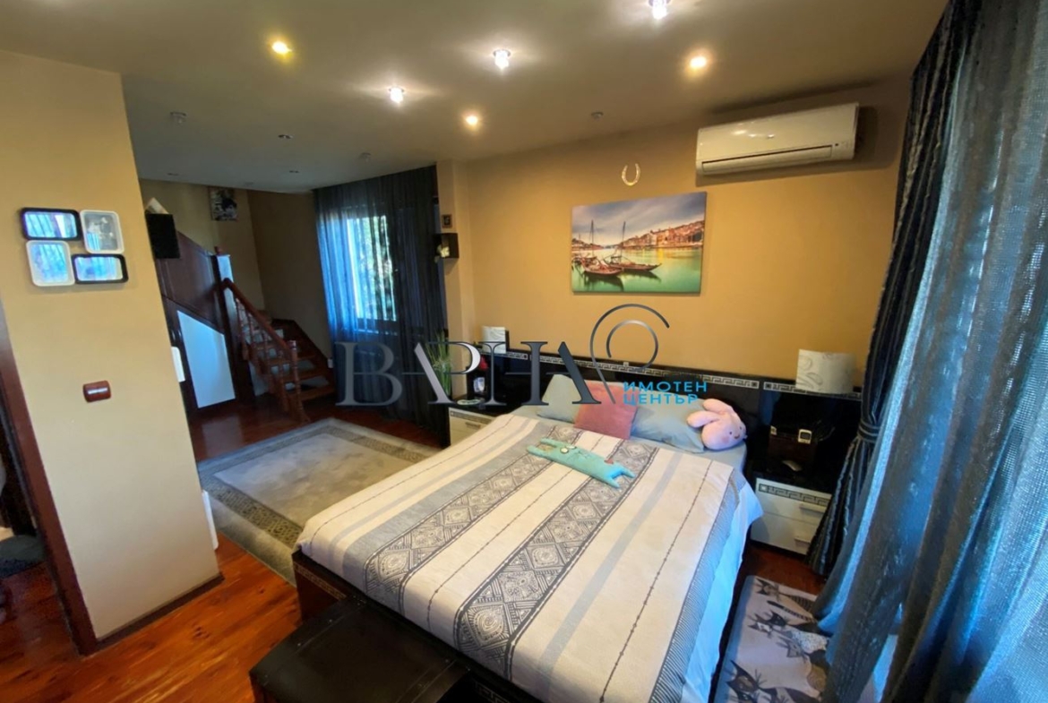 Къща - Варна, Виница - 0