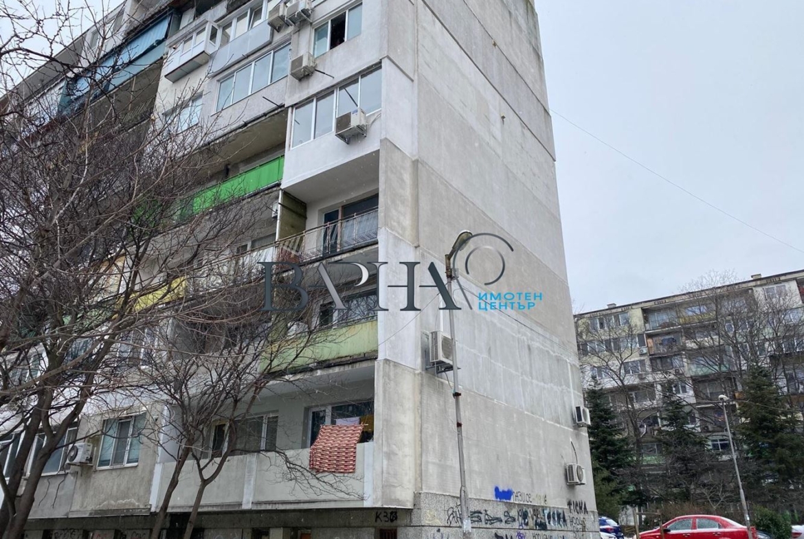 Левски Спалня Хол Кухня - 0