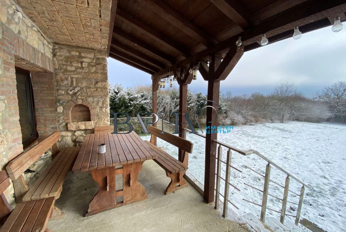 Къща - Варна, област, с.Изгрев - 0