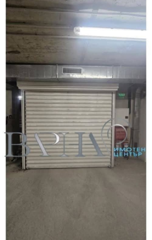 Гараж - Варна, Левски - 0