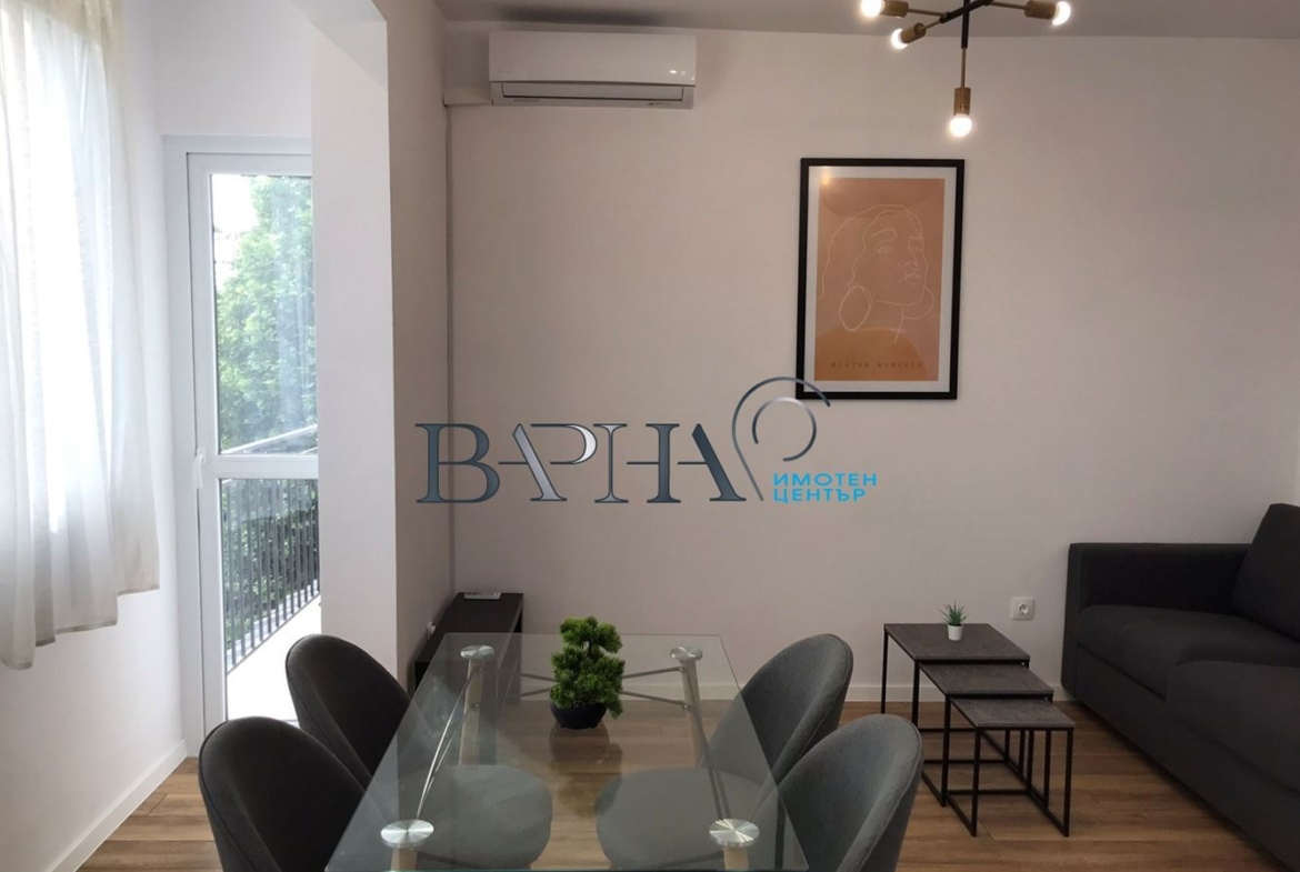 Продава Двустаен Апартамент в кв. Трошево - 0