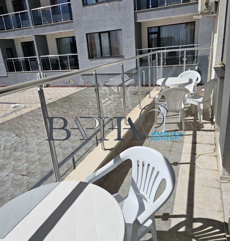 Продава обзаведен двустаен апартамент к.к. Зл Пясъци - 0