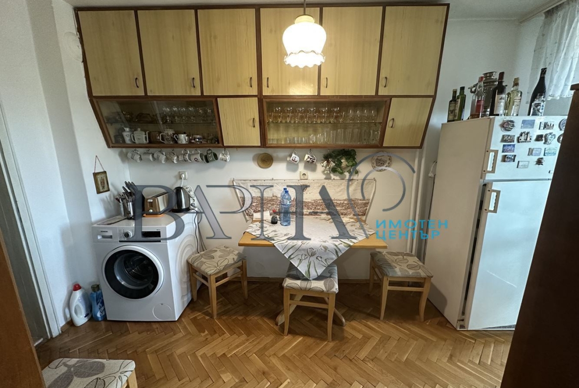 3-стаен - Варна, Лятно кино Тракия - 0