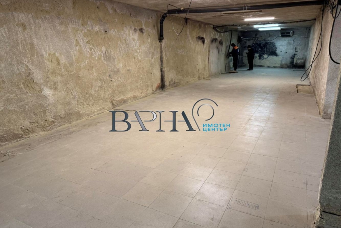 Гараж - Варна, Левски - 0