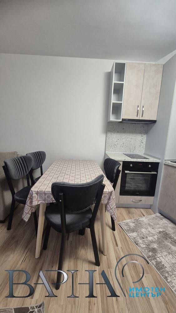 2-стаен - Варна, Младост 2 - 0