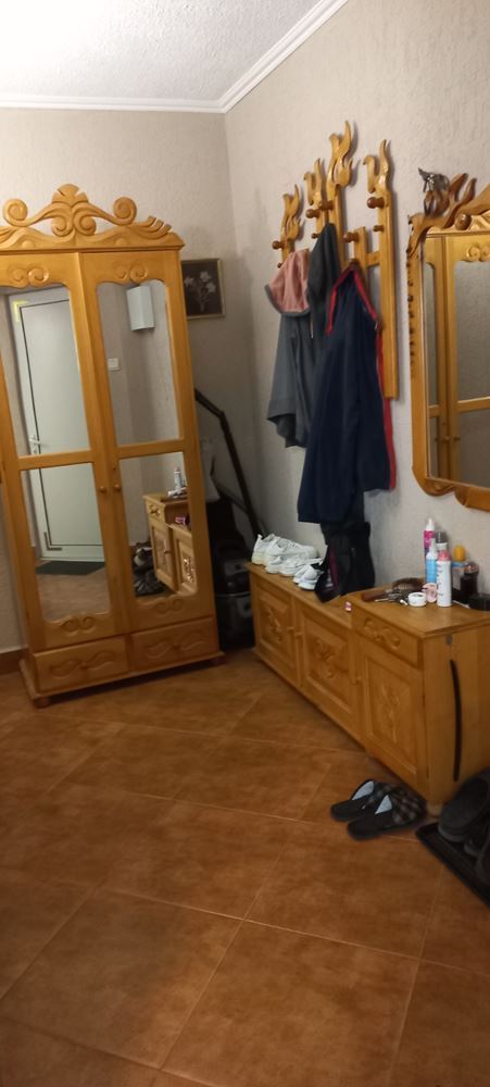 Продава Четиристаен Апартамент Тухлена Сграда - 0