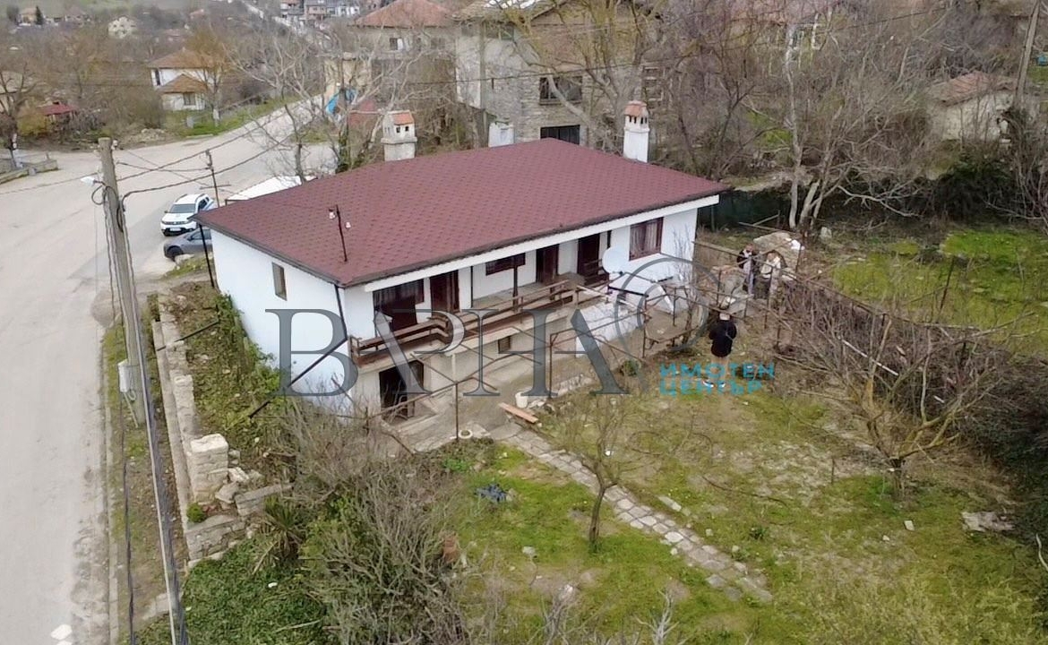 Къща - Варна, област, с.Куманово - 0