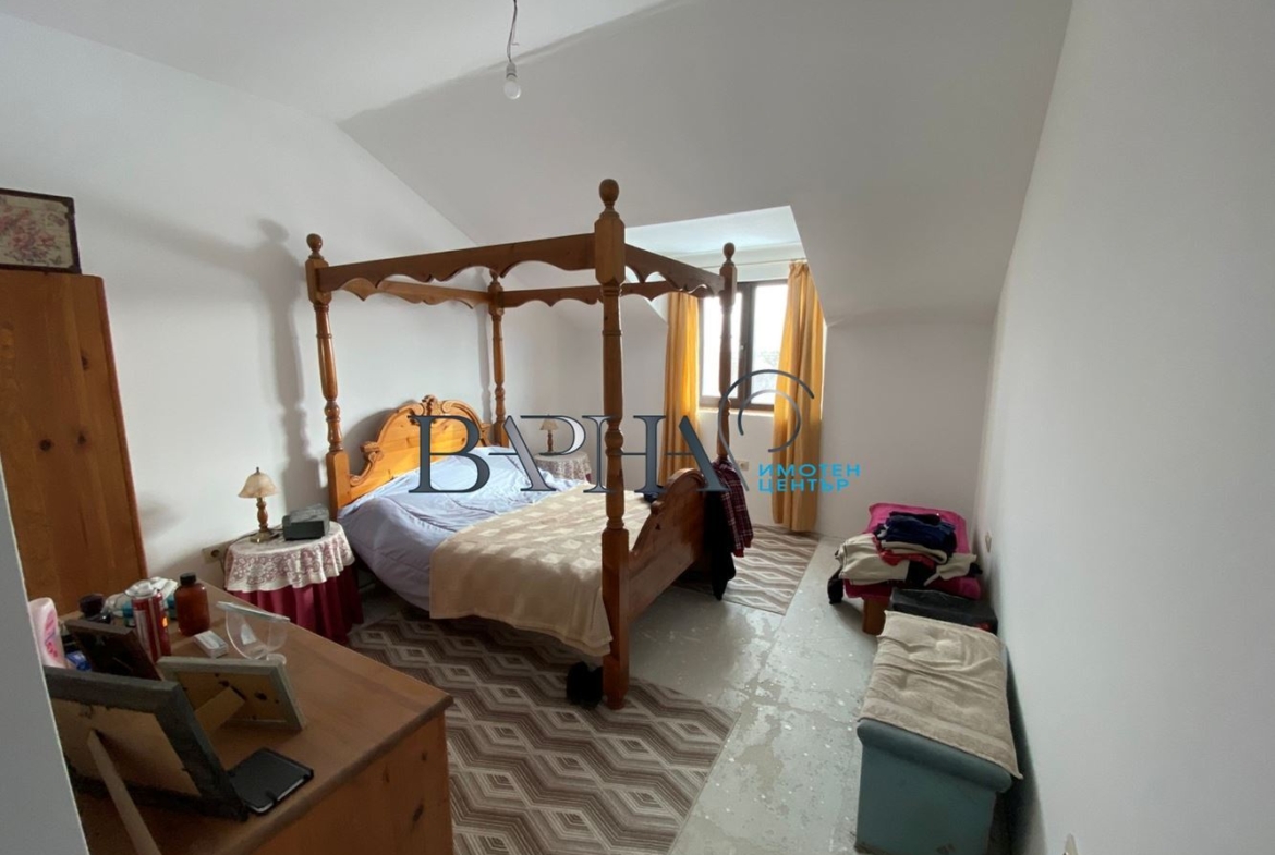 Къща - Варна, област, с.Изгрев - 0