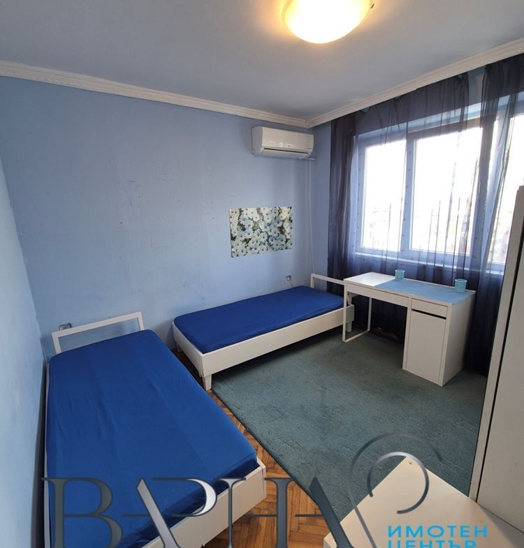 3-стаен - Варна, Генералите - 0