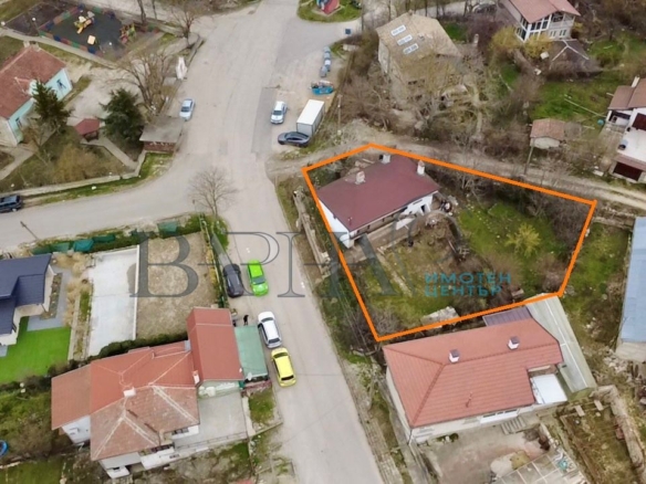 Къща - Варна, област, с.Куманово - 0