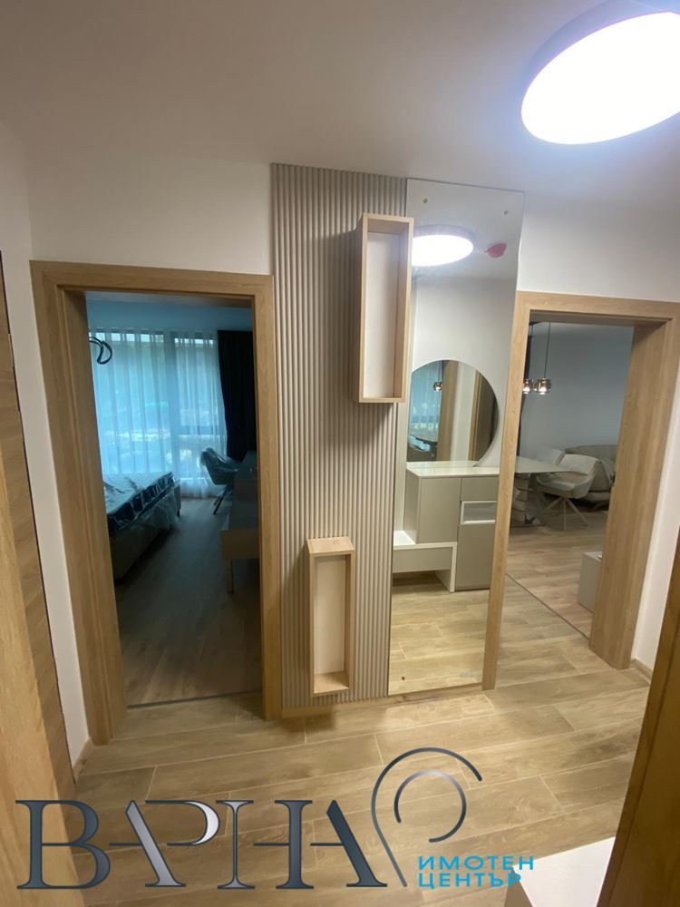 Луксозен Тристаен Апартамент Първи Наематели - 0