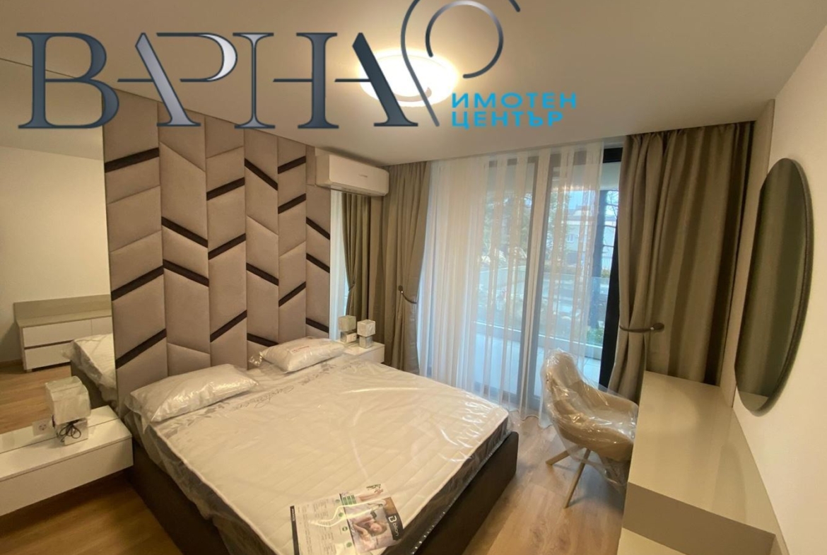 Луксозен Тристаен Апартамент Първи Наематели - 0