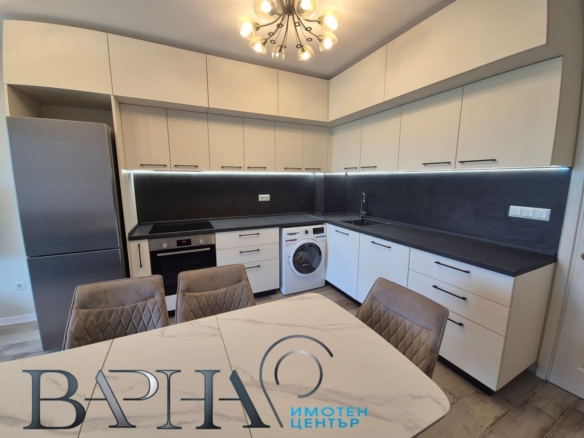 3-стаен - Варна, к.к. Св.Св. Константин и Елена - 0