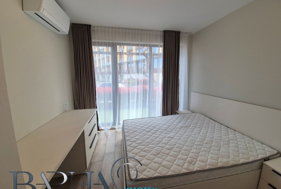 3-стаен - Варна, к.к. Св.Св. Константин и Елена - 0