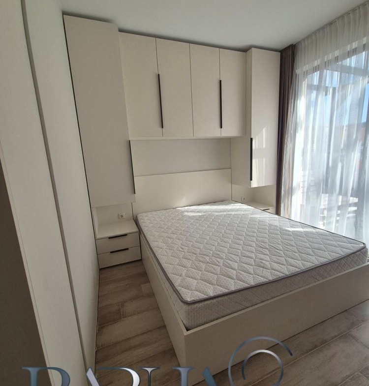 3-стаен - Варна, к.к. Св.Св. Константин и Елена - 0